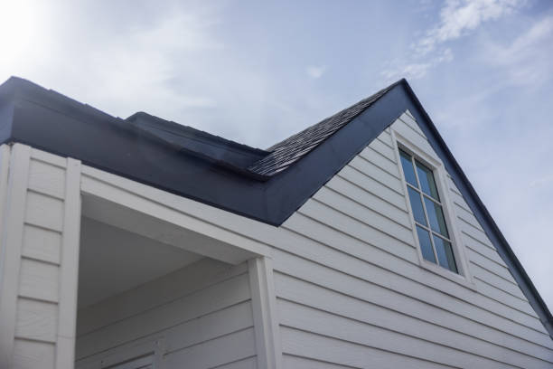 How To Choose The Right Materials for Your Siding Installation in 'Atwater, MN